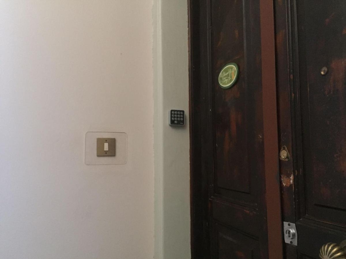 Casa Vacanze A Pochi Passi Da Bellini Apartment *